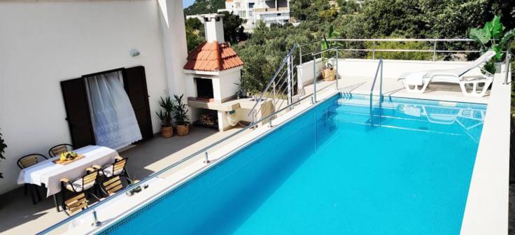 Holiday Home Makarska Exteriör bild