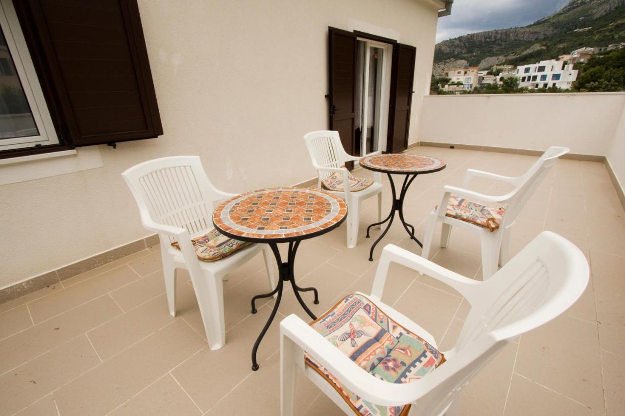 Holiday Home Makarska Exteriör bild