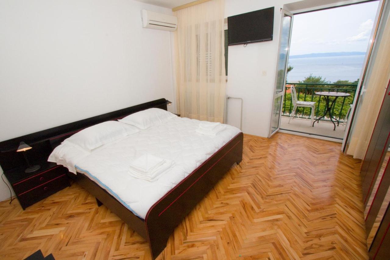 Holiday Home Makarska Exteriör bild