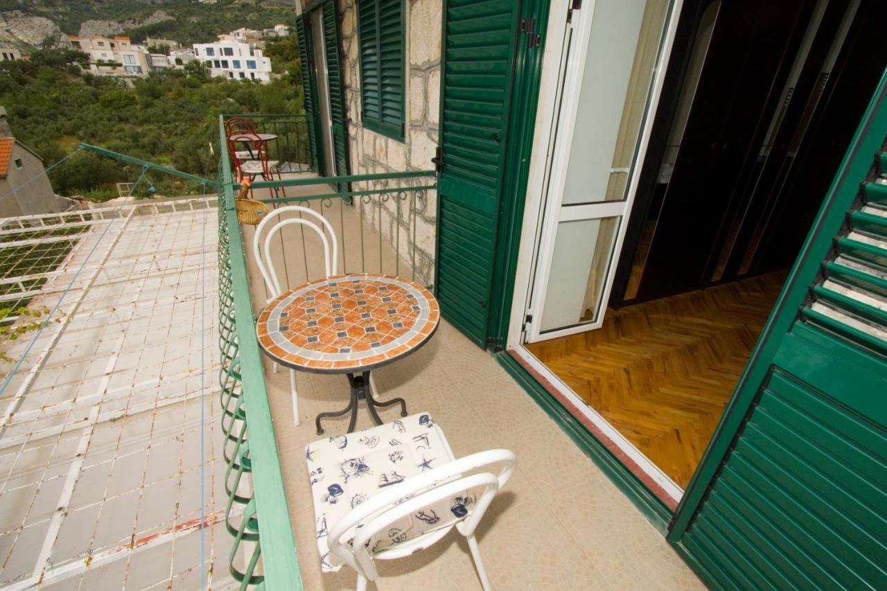 Holiday Home Makarska Exteriör bild